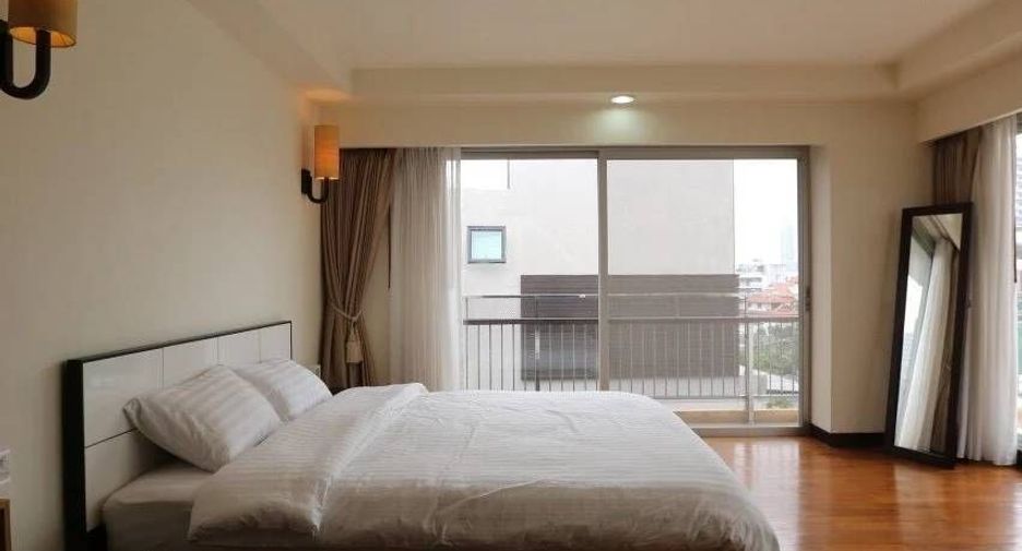 Apartment zur Miete mit 3 Zimmer in Khlong Toei, Bangkok