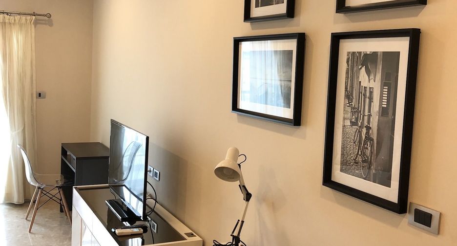 For rent 2 ベッドルーム condo in Khlong Toei, Bangkok