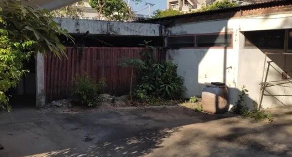 Grundstück zum Kauf in Watthana, Bangkok