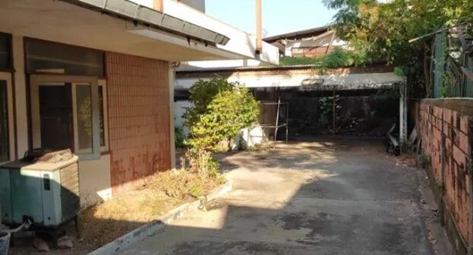 Grundstück zum Kauf in Watthana, Bangkok