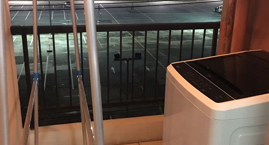 For sale 1 bed condo in Bang Na, Bangkok