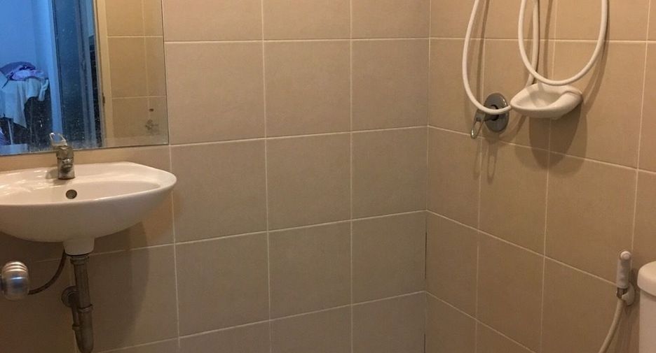For sale 1 bed condo in Bang Na, Bangkok