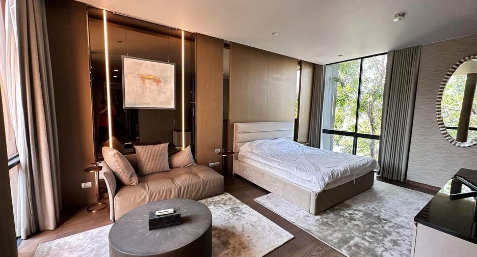Haus zum Kauf und zur Miete mit 5 Zimmer in Huai Khwang, Bangkok