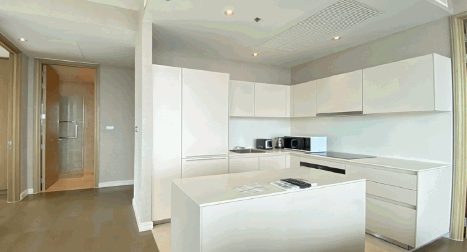 For rent 2 ベッドルーム condo in Pathum Wan, Bangkok