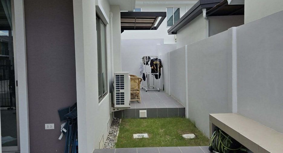 For sale 3 bedrooms house in Bang Lamung, Chonburi