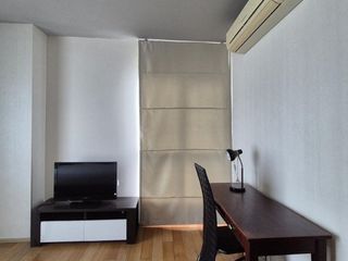 À louer 1 chambre condo à Khlong San, Bangkok