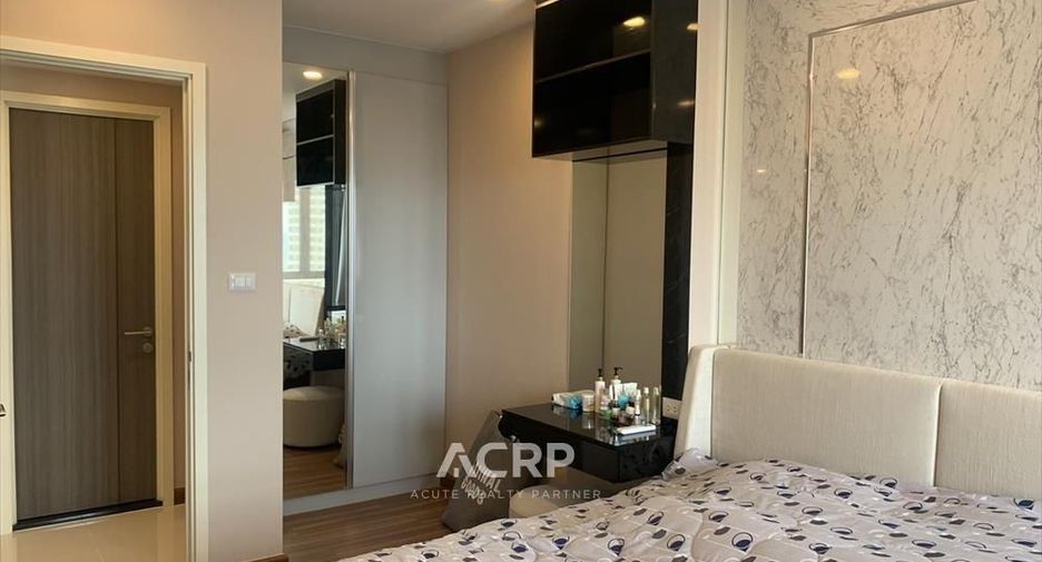 For sale 1 Beds condo in Khlong San, Bangkok