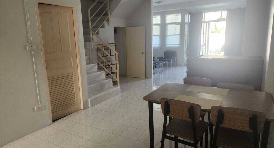 For rent 3 bedrooms townhouse in Mueang Phuket, Phuket