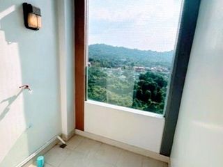 Condo en venta de 1 habitaciones en Si Racha, Chonburi