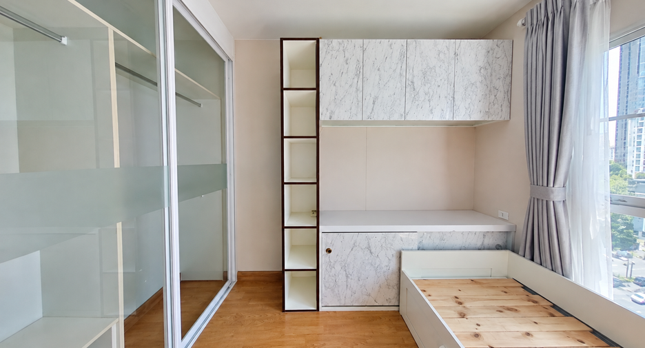 Condo en venta de 2 habitaciones en Watthana, Bangkok