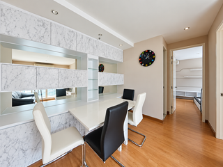 Condo en venta de 2 habitaciones en Watthana, Bangkok