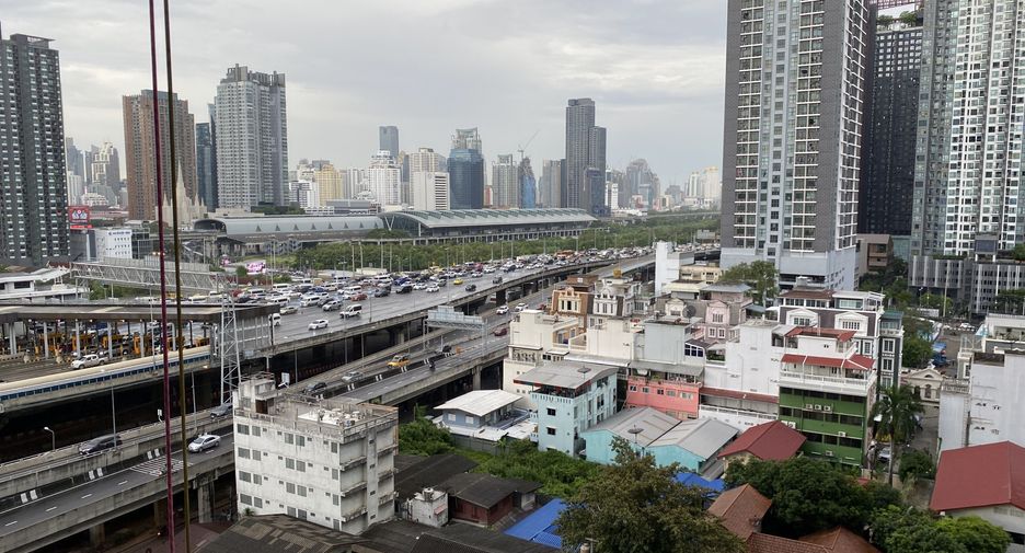 Condo en alquiler de estudio en Huai Khwang, Bangkok