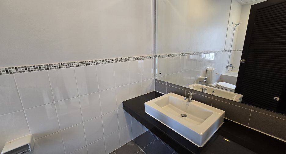 For sale 3 ベッドルーム townhouse in Mueang Phuket, Phuket