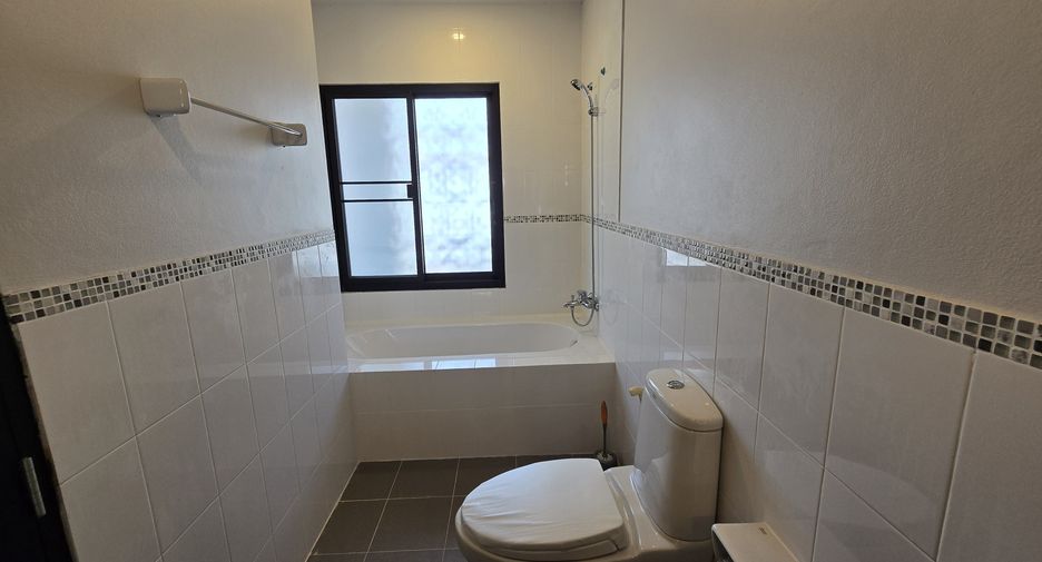 For sale 3 ベッドルーム townhouse in Mueang Phuket, Phuket