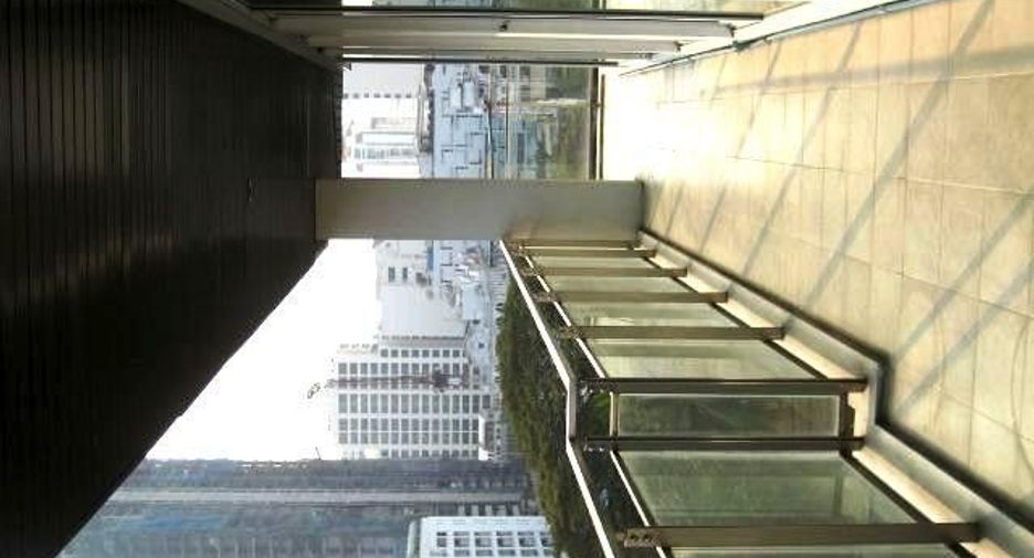 For rent 3 bedrooms condo in Watthana, Bangkok