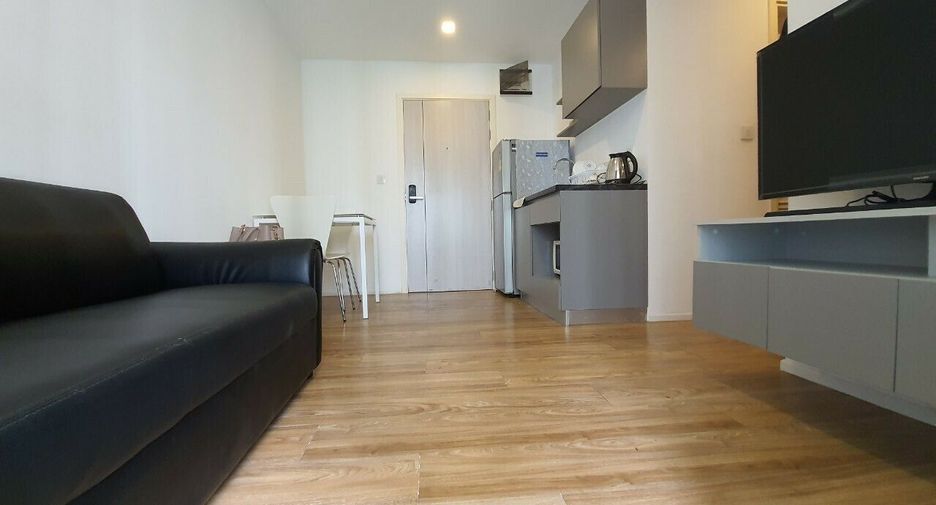 For sale 1 bed condo in Si Racha, Chonburi