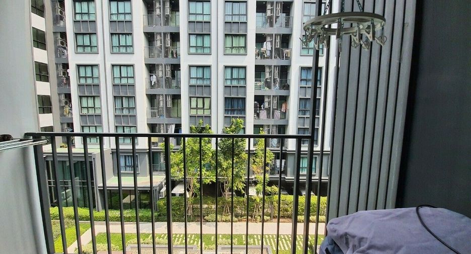 For sale 1 bed condo in Si Racha, Chonburi