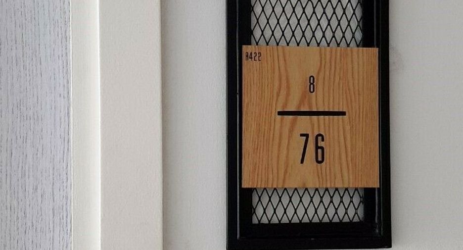 For sale 1 bed condo in Si Racha, Chonburi
