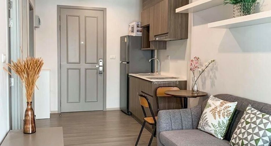 Wohnung zum Kauf mit 1 Zimmer in Bang Phlat, Bangkok
