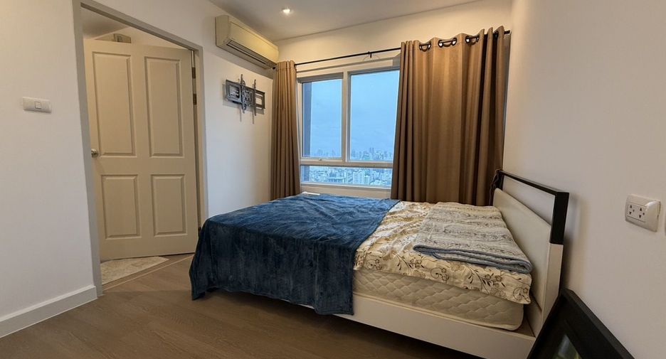 For rent 2 bedrooms condo in Chatuchak, Bangkok