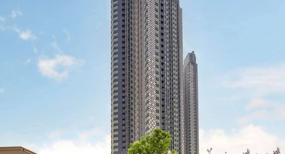 For sale 2 bedrooms condo in Chatuchak, Bangkok