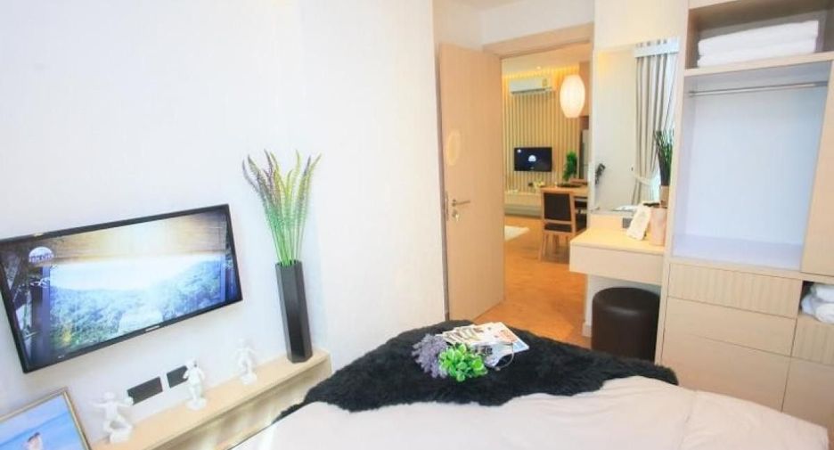For sale 1 bed condo in Si Racha, Chonburi