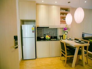 Condo en venta de 1 habitaciones en Si Racha, Chonburi