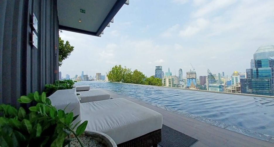 For rent 1 bed condo in Pathum Wan, Bangkok
