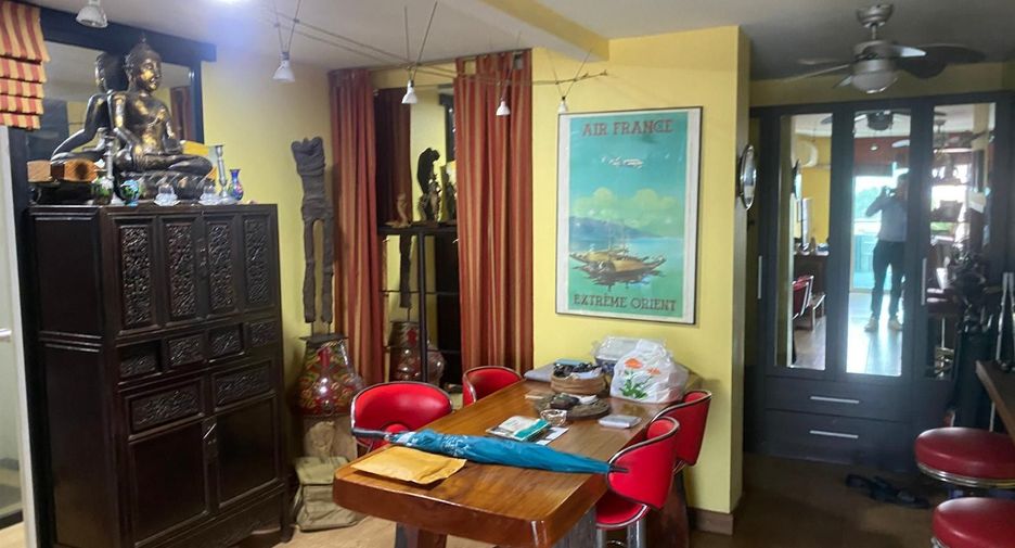 For sale 2 bedrooms condo in Din Daeng, Bangkok