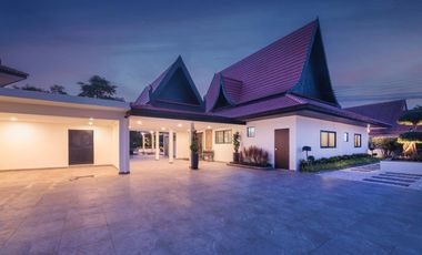 出售 和 出租 4 卧室 别墅 在 Bang Lamung, Chon Buri