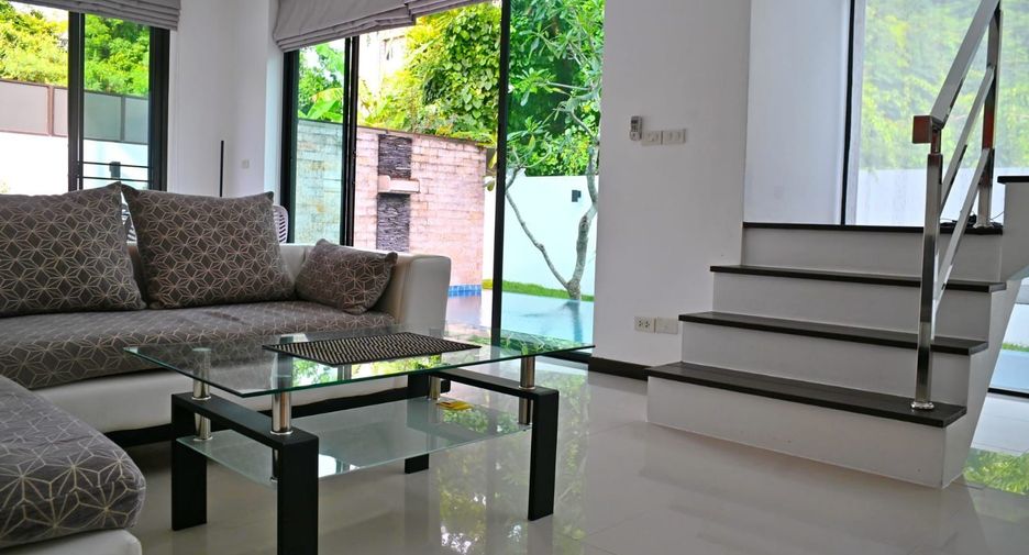 For sale 2 bedrooms villa in Mueang Phuket, Phuket