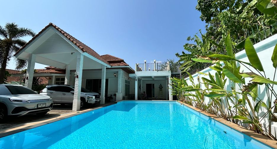Villa zum Kauf mit 3 Zimmer in Kathu, Phuket