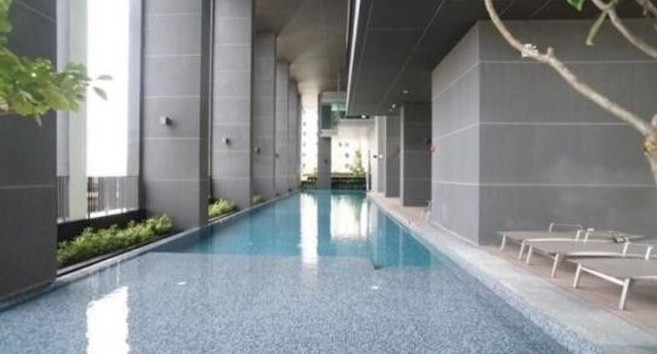 For sale 2 bedrooms condo in Watthana, Bangkok