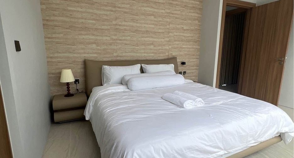 For rent 4 bedrooms villa in Mueang Phuket, Phuket