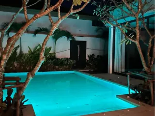 Villa en alquiler de 4 habitaciones en Mueang Phuket, Phuket