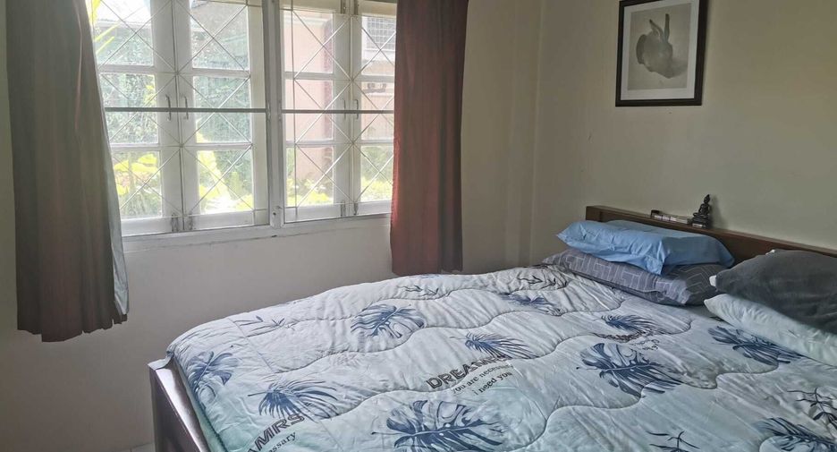 For sale 5 bedrooms villa in Thalang, Phuket