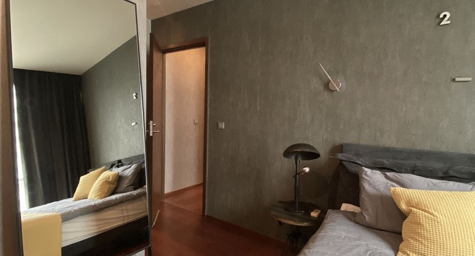 For rent 2 bedrooms condo in Watthana, Bangkok