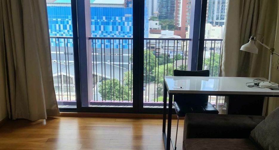 For sale and for rent 2 bedrooms condo in Khlong Toei, Bangkok