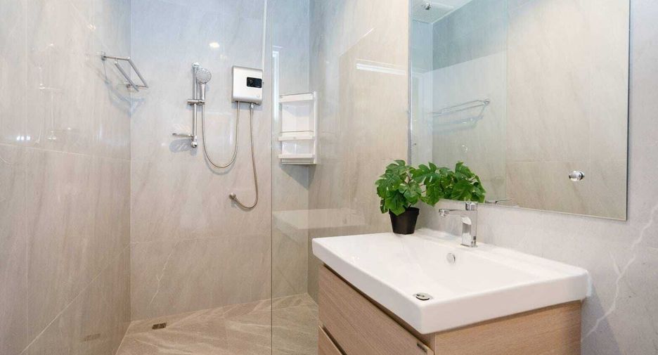For rent 2 bedrooms townhouse in Mueang Phuket, Phuket