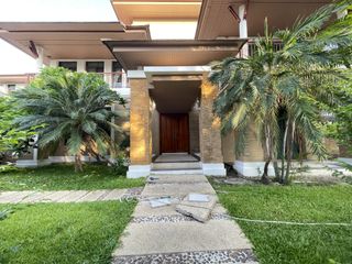 出售 和 出租 5 卧室 独立屋 在 Suan Luang, 曼谷