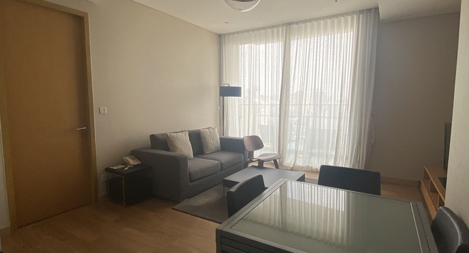 For rent 1 bed condo in Khlong Toei, Bangkok