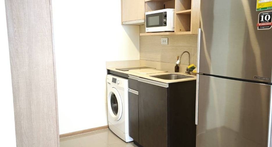 For rent 1 bed condo in Pathum Wan, Bangkok