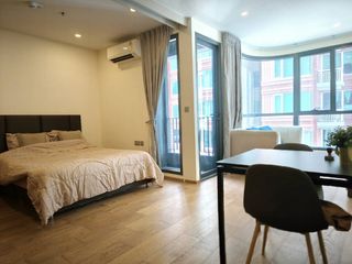 For rent 1 bed condo in Pathum Wan, Bangkok