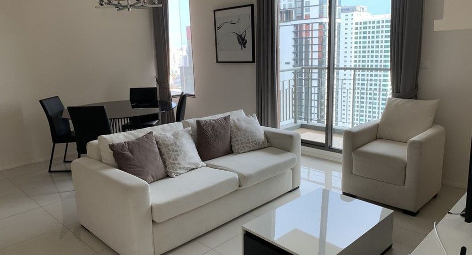 À louer 2 chambres condo à Watthana, Bangkok