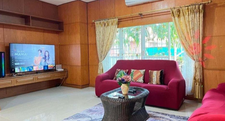 Villa zum Kauf mit 3 Zimmer in Bang Lamung, Chonburi