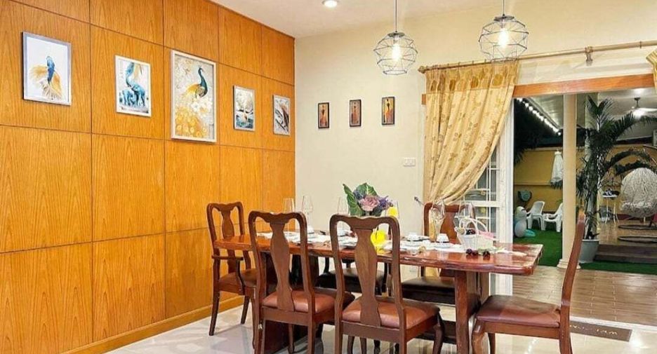 Villa zum Kauf mit 3 Zimmer in Bang Lamung, Chonburi