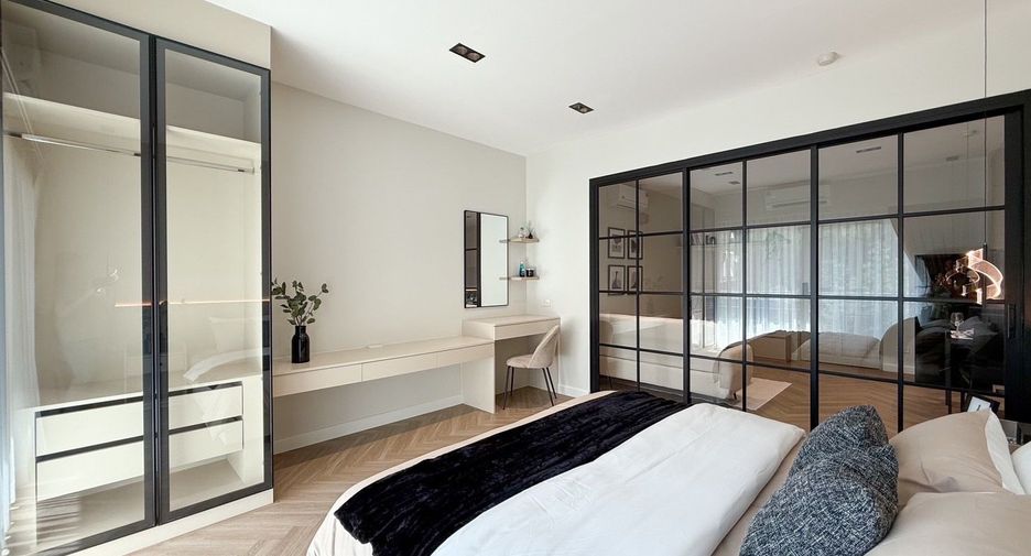 For sale 2 bedrooms condo in Mueang Phuket, Phuket