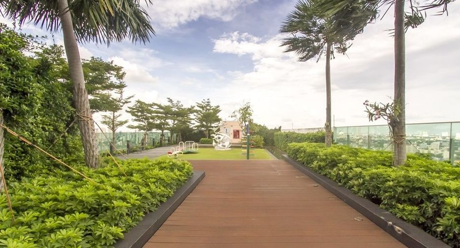 For rent 1 bed condo in Khlong Toei, Bangkok