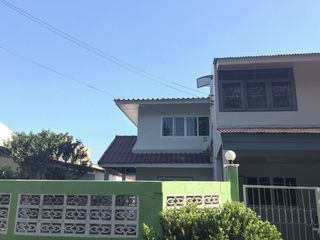 For rent 2 bedrooms house in Suan Luang, Bangkok