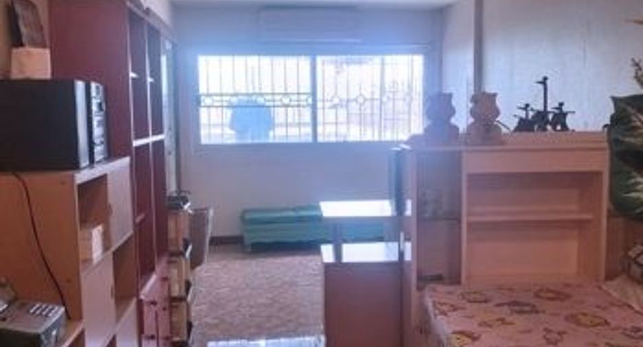 Local comercial en venta de 5 habitaciones en Bang Kho Laem, Bangkok